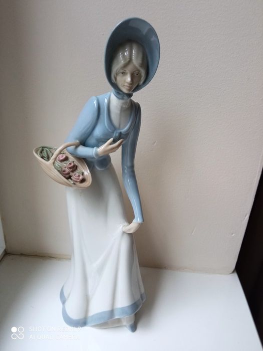 Figurka porcelanowa Miquel Requena