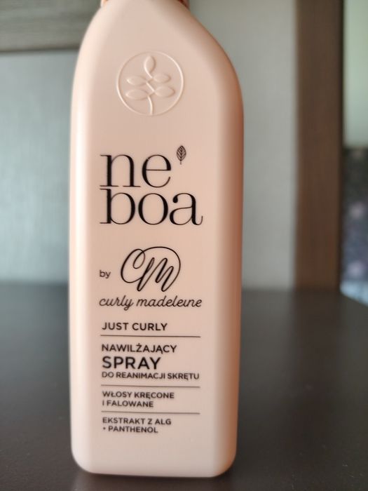Ne Boa - Nawilżający spray do reanimacji skrętu