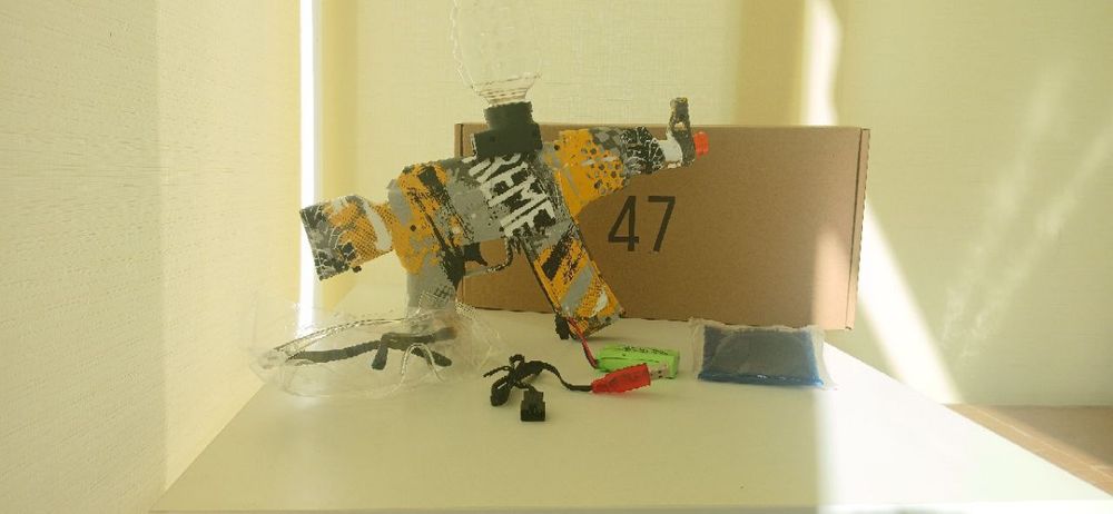 Автомат на орбизах АК 47