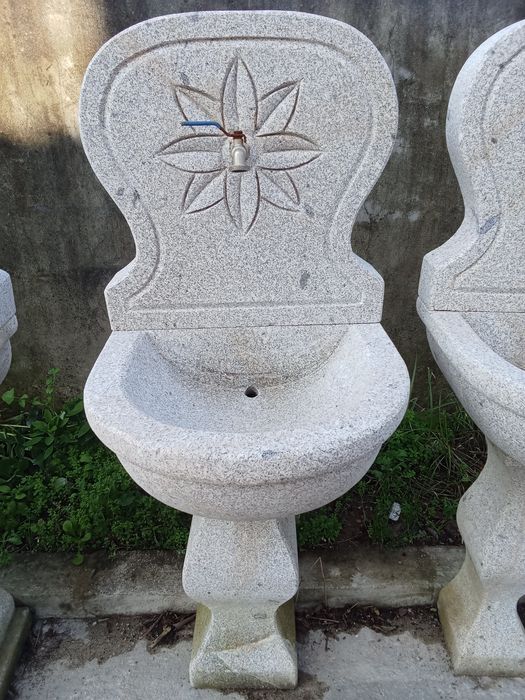 Fontanário em granito