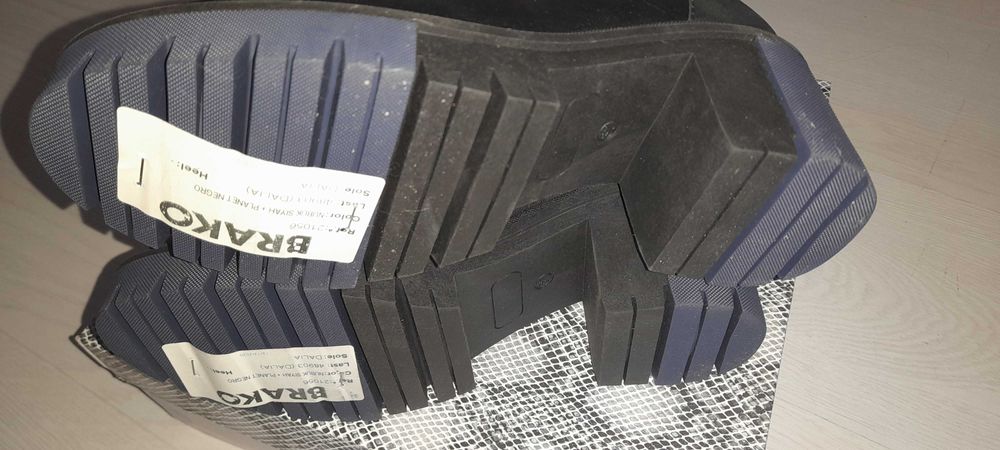 Botas da marca Brako tamanho 37 Novas