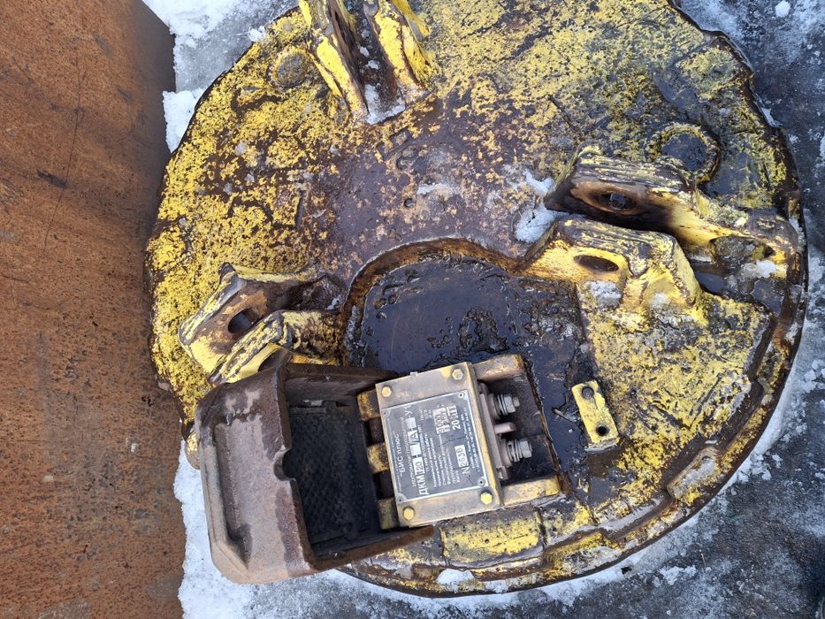 Электромагнит грузоподъёмный М 42 иДМ 120