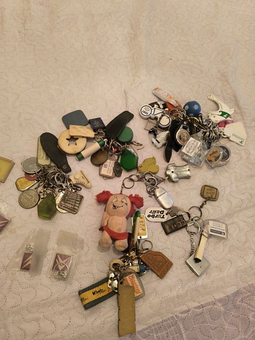 Coleção de esqueiros e porta chaves