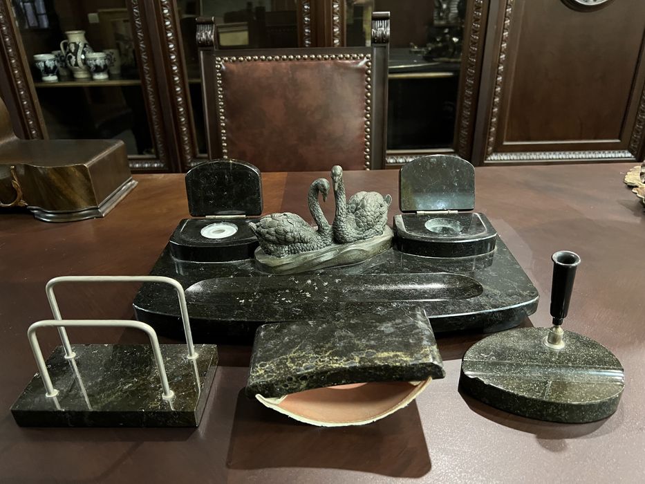 Письменный  Старинный Мрамор Бронза  Набор. Германия.