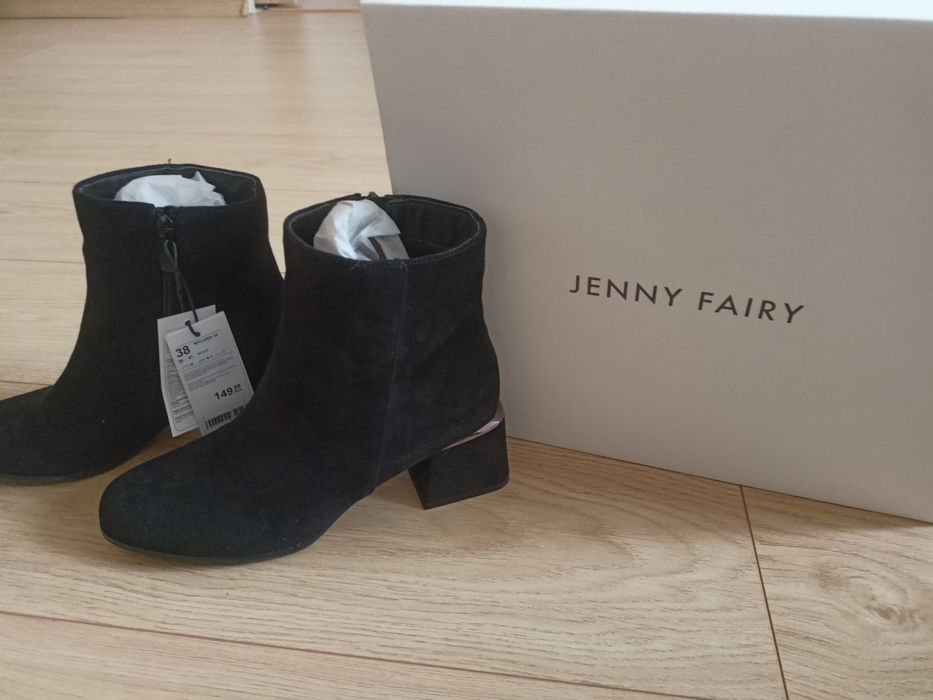 Buty damskie zamszowe 38