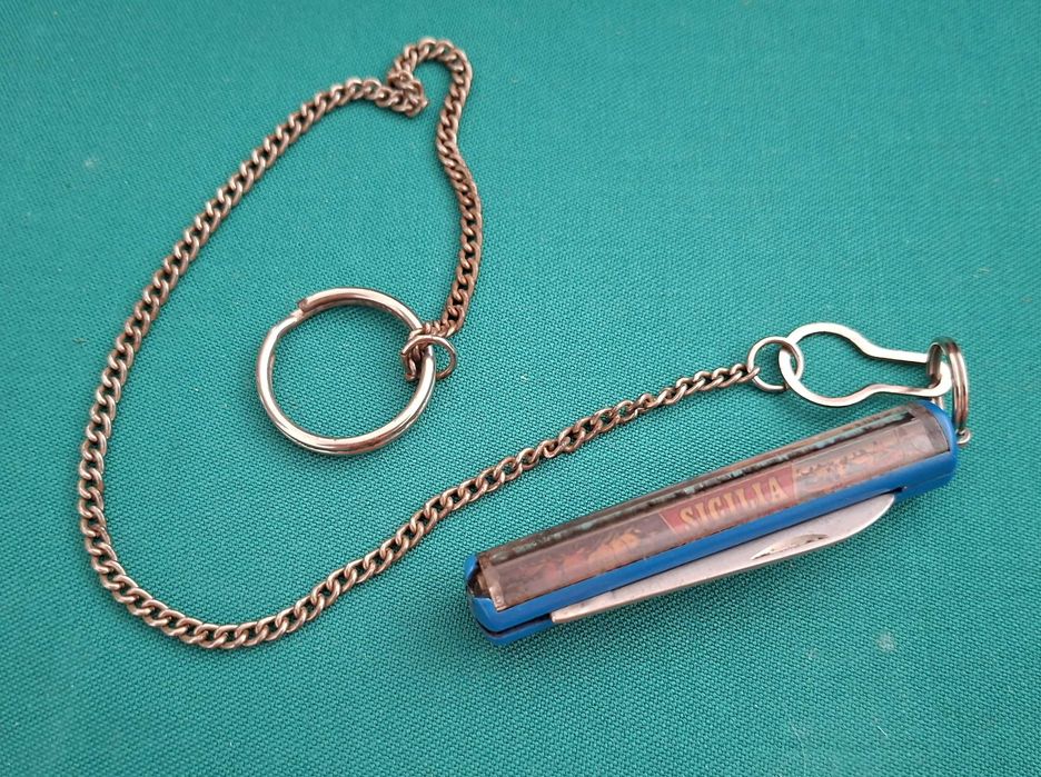 Canivete muito antigo, da Sicília - Itália