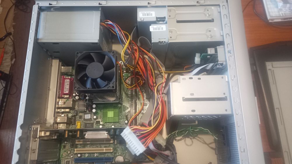 Pentium 4 PC Case64752127942403122