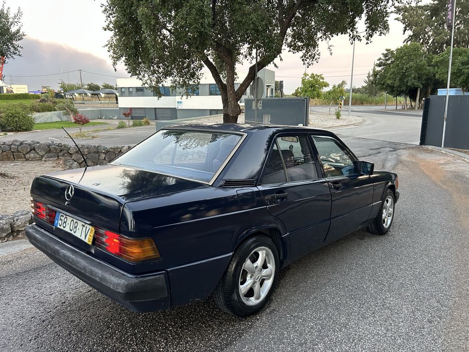 Mercedes 190d 2.0