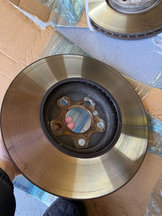 Диски тормозні BMW X1 U11 2023 Б.у оригінал