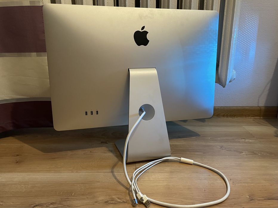 Monitor Apple LED Cinema Display A1267