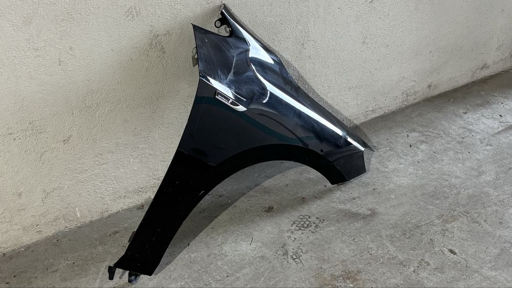 Guarda-Lamas Dianteiro Direito BMW Série 2 Active Tourer U06 – Original BMW