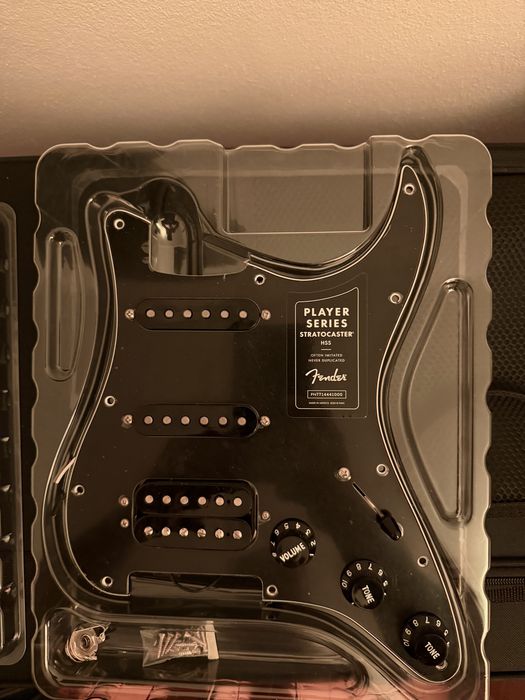 Pickguard Fender