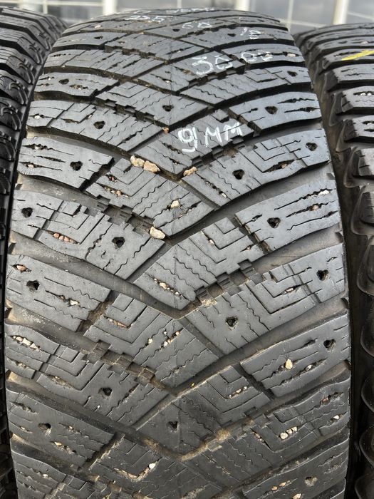 Шини 235/60/18 пари Екслюзив‼️Як нові;Скандинавка;8/9 мм протектор