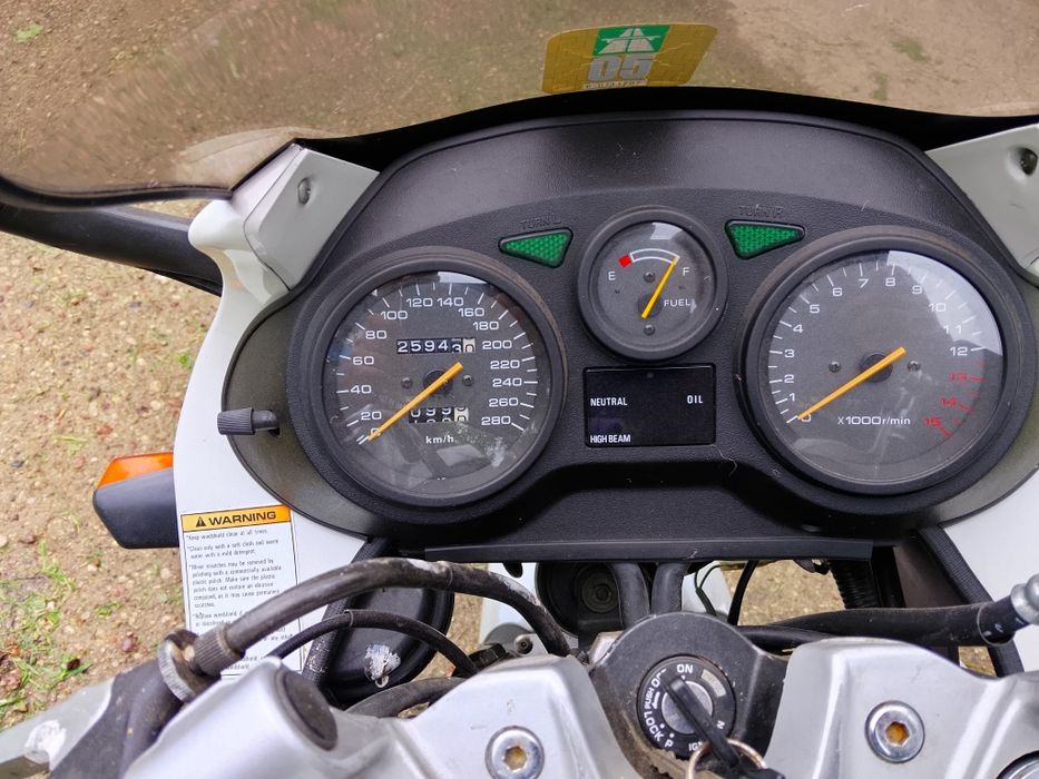 Suzuki GSX 750 F