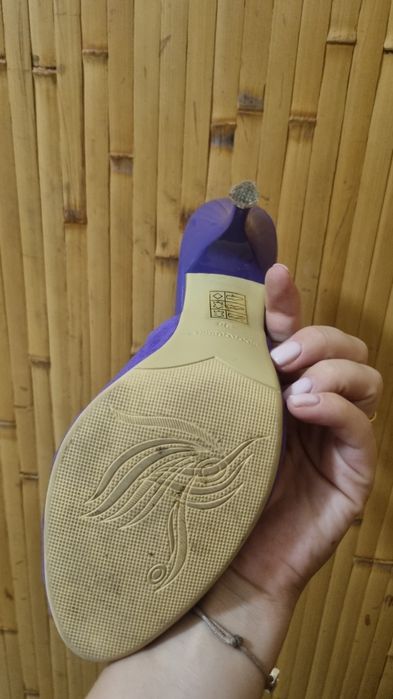 Босоніжки фіолетові на підборах 38