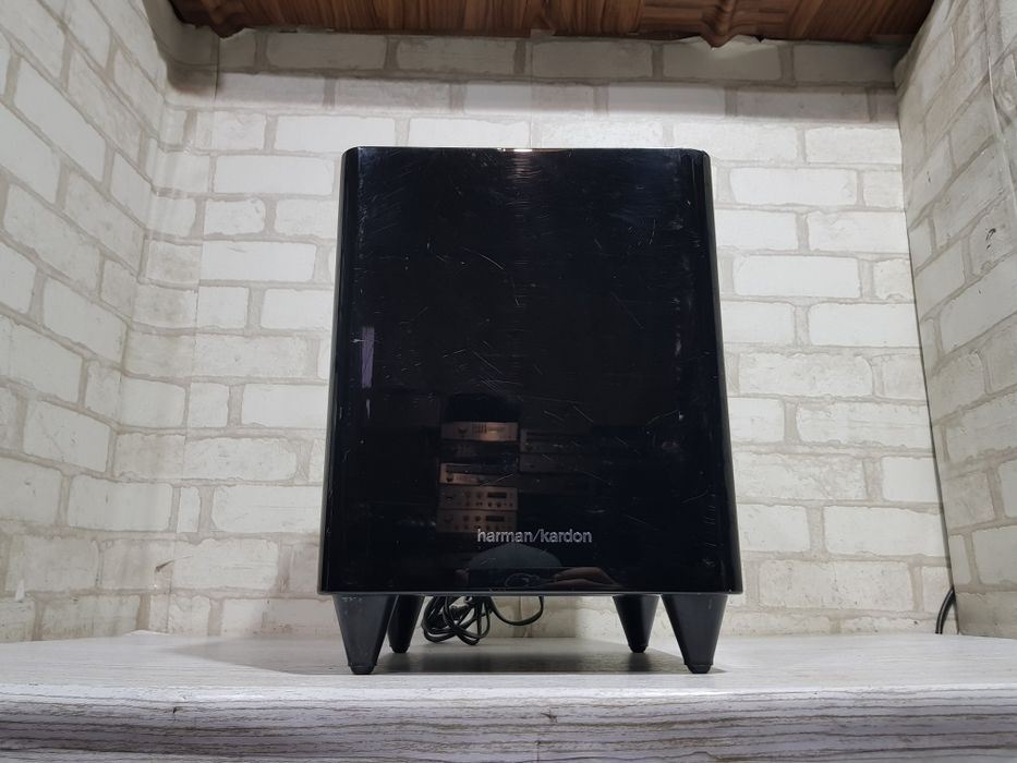 Активний сабвуфер HARMAN KARDON HKTS 200/210 SUB, +4.,  Б/у