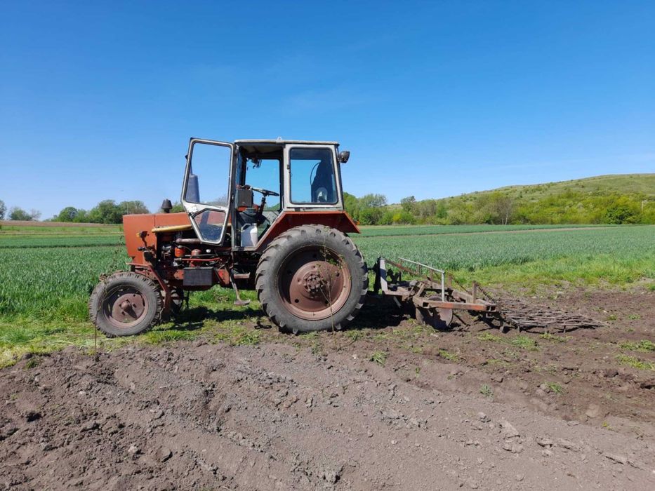 Трактор ЮМЗ 6 з приладдям