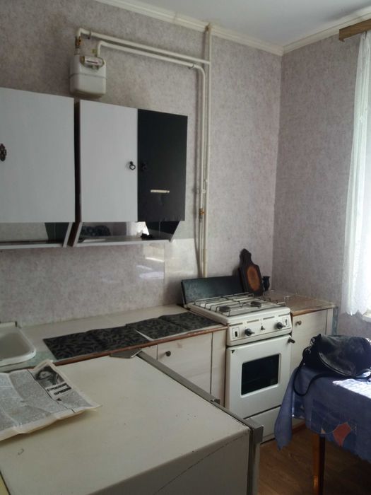Здам 1 к-ну квартиру на Крушельницькій.