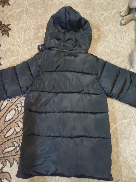Пуховик зимний .