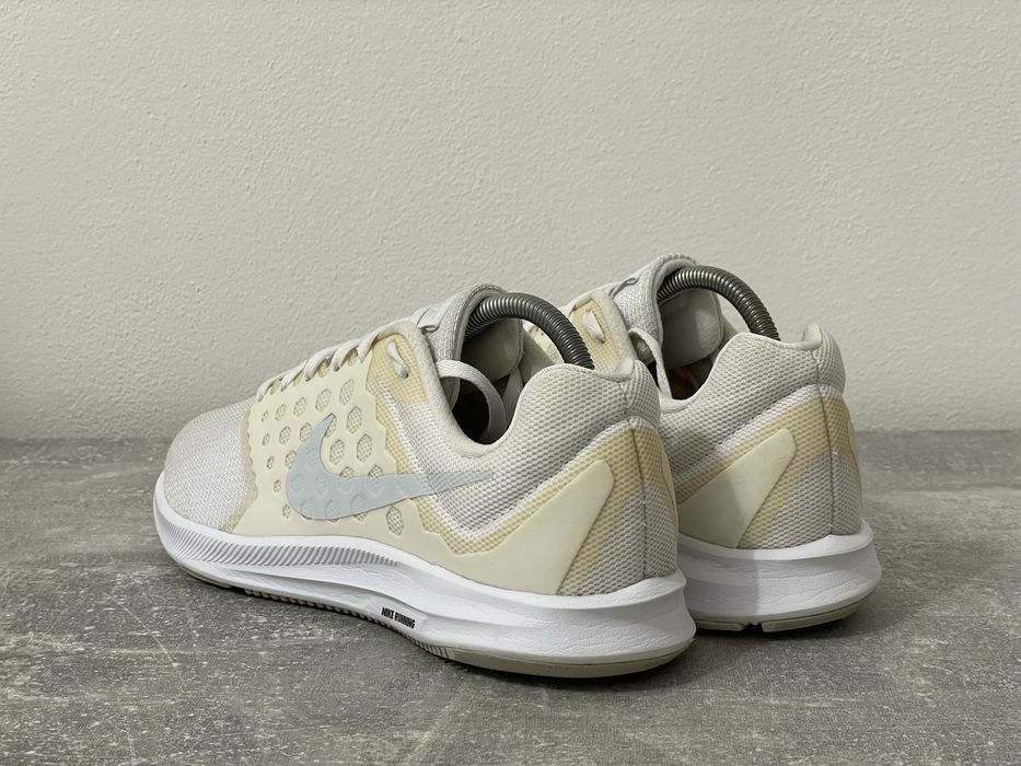 Кросівки Nike Downshifter 7, 38.5 розміру
