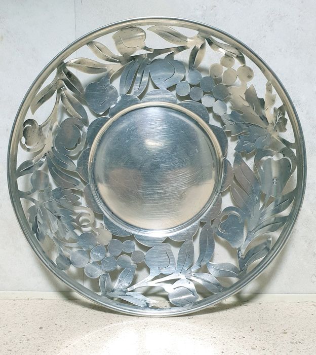 Linda cesta em prata portuguesa vazada