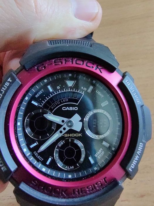 Продам годинник Casio G-SHOCK