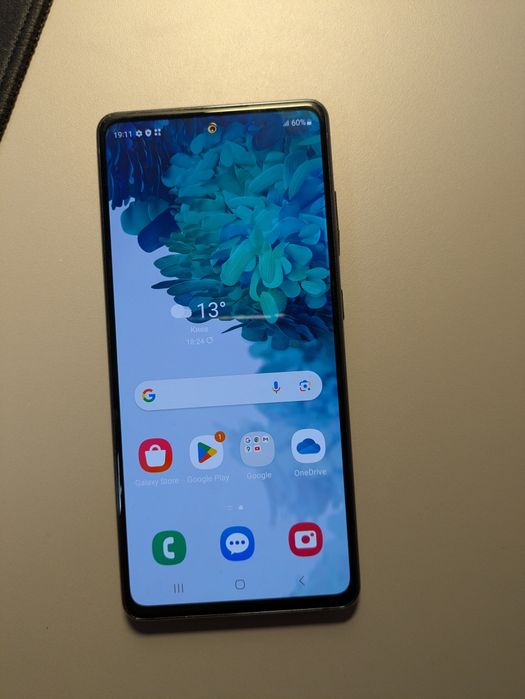 Продам свой Samsung s20fe