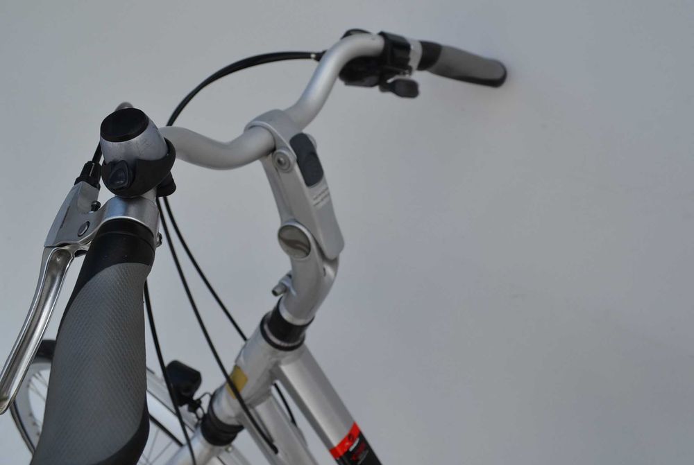 Rower miejski holenderski * Giant Cosmo CS1 rama 56cm koła 28
