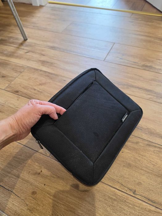 Etui na tablet, pokrowiec 10 11' cali Hama czarny stan bdb