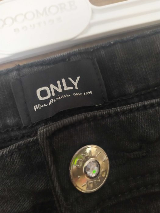 Spodnie jeansowe ONLY czarne złoty guzik push up denim L 40