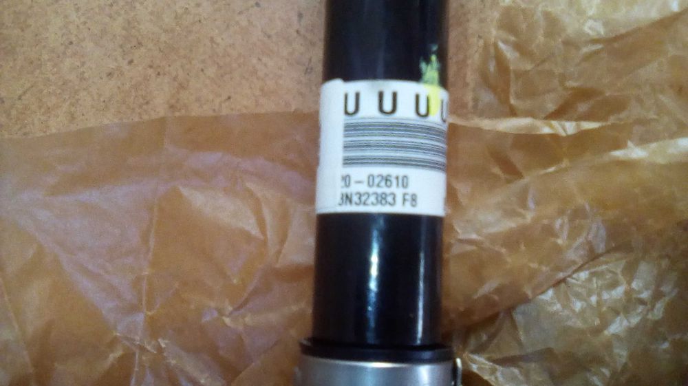 Полуось Тoyota Auris Corolla