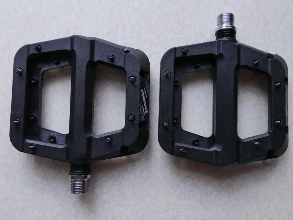 Pedały platformowe Excelsior / Wheel Up czarne