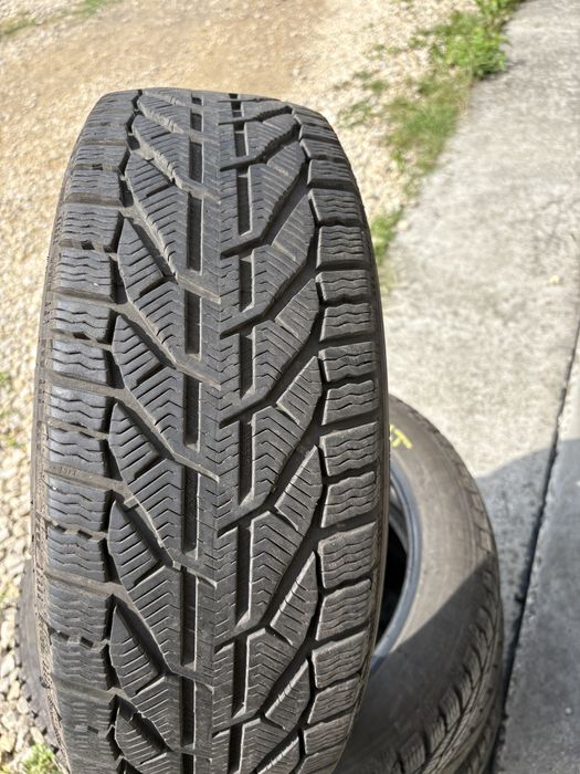 Sprzedam opony zimowe kormoran 205/55R17