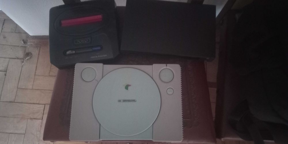 Consolas Retro e Joysticks (equipamentos novos e usados)