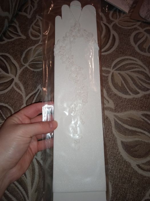 НОВЫЕ Длинные перчатки для невесты/весільні рукавички/для нареченої