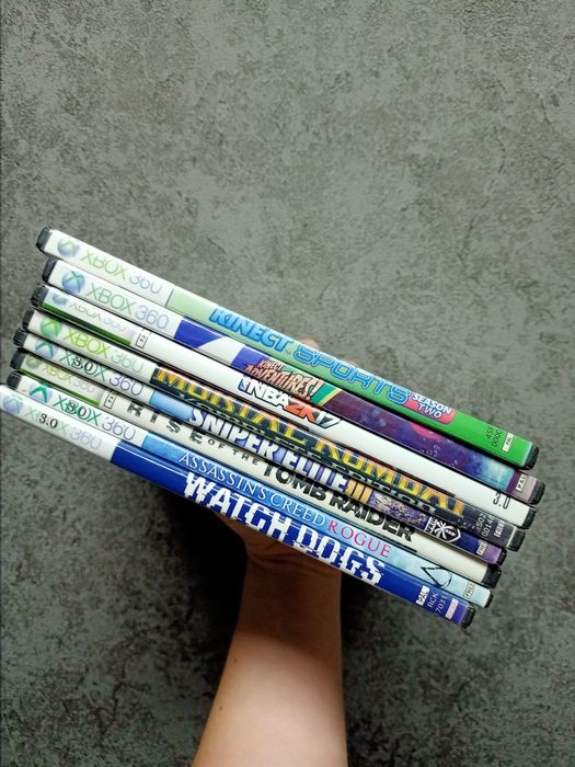 Продам лотом диски для Xbox 360 8 шт.