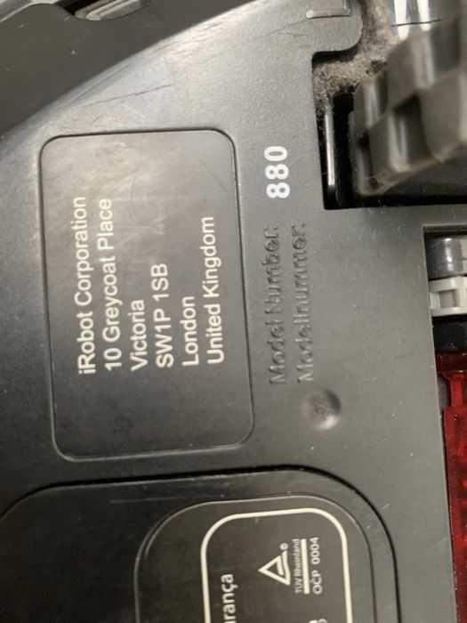 Робот-пилосос iRobot Roomba 880