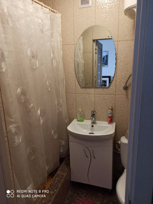 Здам1 кімнатну квартиру в центрі міста,  кондиціонер,  видам  документ