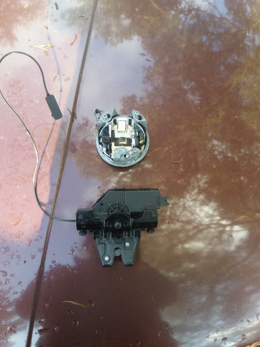 Bmw e87 e81 zamek klamka klapy tylnej