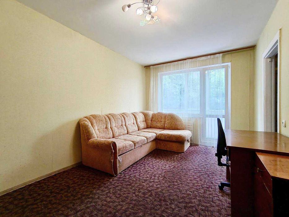 Продаж 3-х кімнатної квартири з меблями по вулиці Самоквасова 18 (мікрорайон Шерстянка)