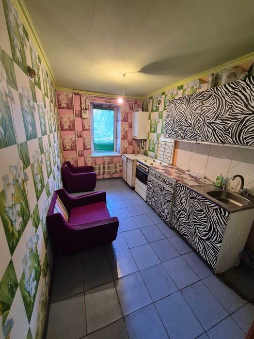 Автономное отопление! 4комн. квартира. Центр Лозовой.Можно под офис.