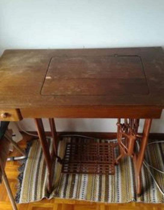 Máquina Costura Singer