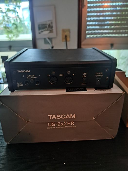 TASCAM US-2x2 HR Soundcard as New in the Box