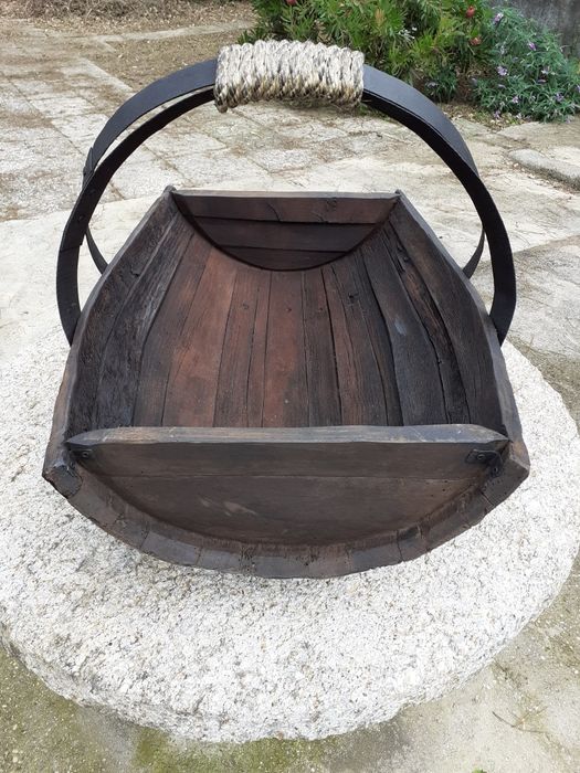 Fruteiras ou porta revistas