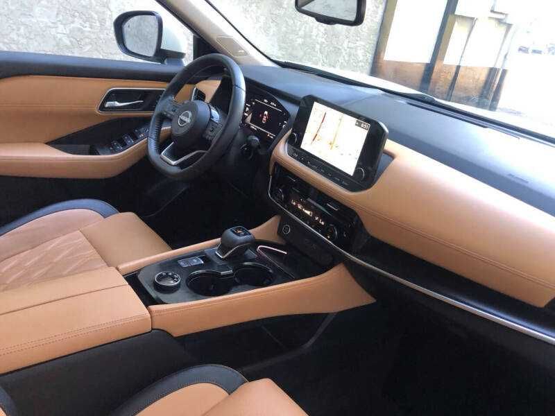 2023 Nissan Rogue Platinum