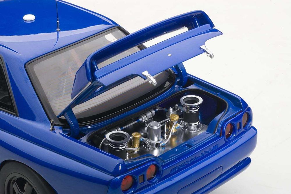 1/18 модель Nissan Skyline GT-R (R32) 1992 BATHURST AUTOart: 11