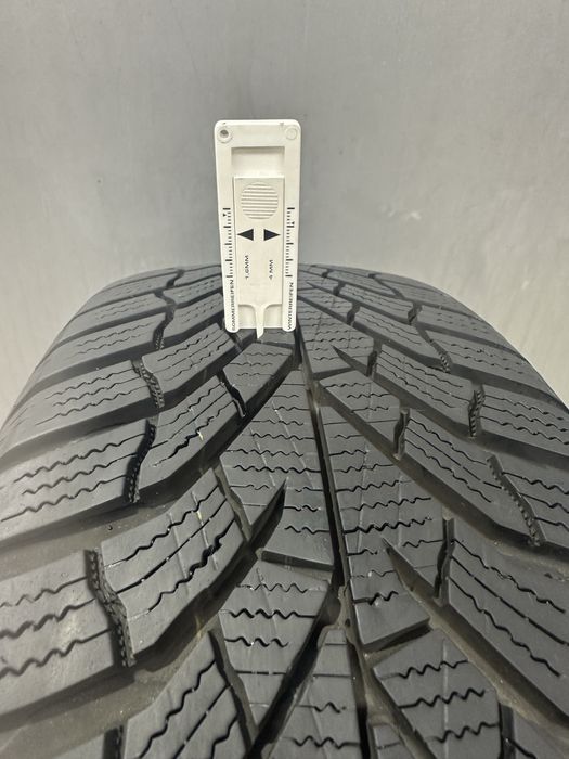 Комплект зимових  шин 195 65 15 91Т KUMHO WinterCraft WP52