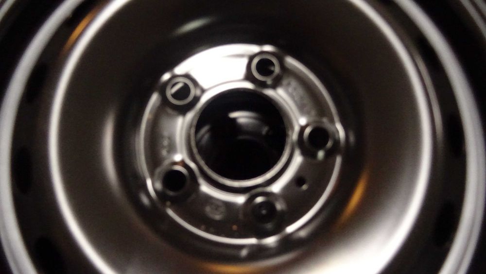 felgi Kia (Venga) 6J x 15c nowe nie używane