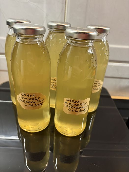 Syrop z kwiatów bzu czarnego