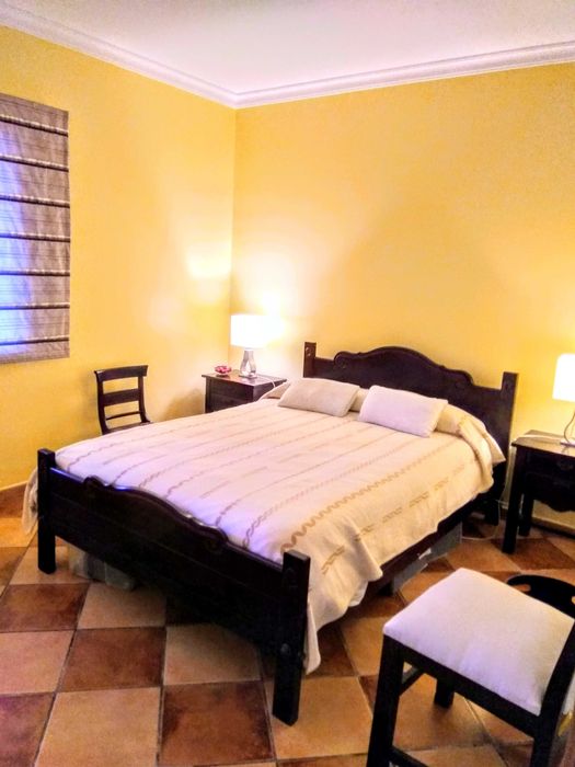 Mobília quarto mogno maciço